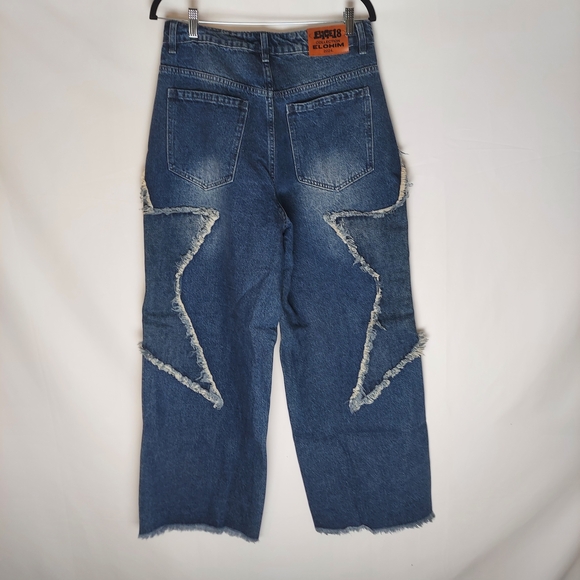 Distressed Star Pattern Denim Jeans - Picture 2 of 5